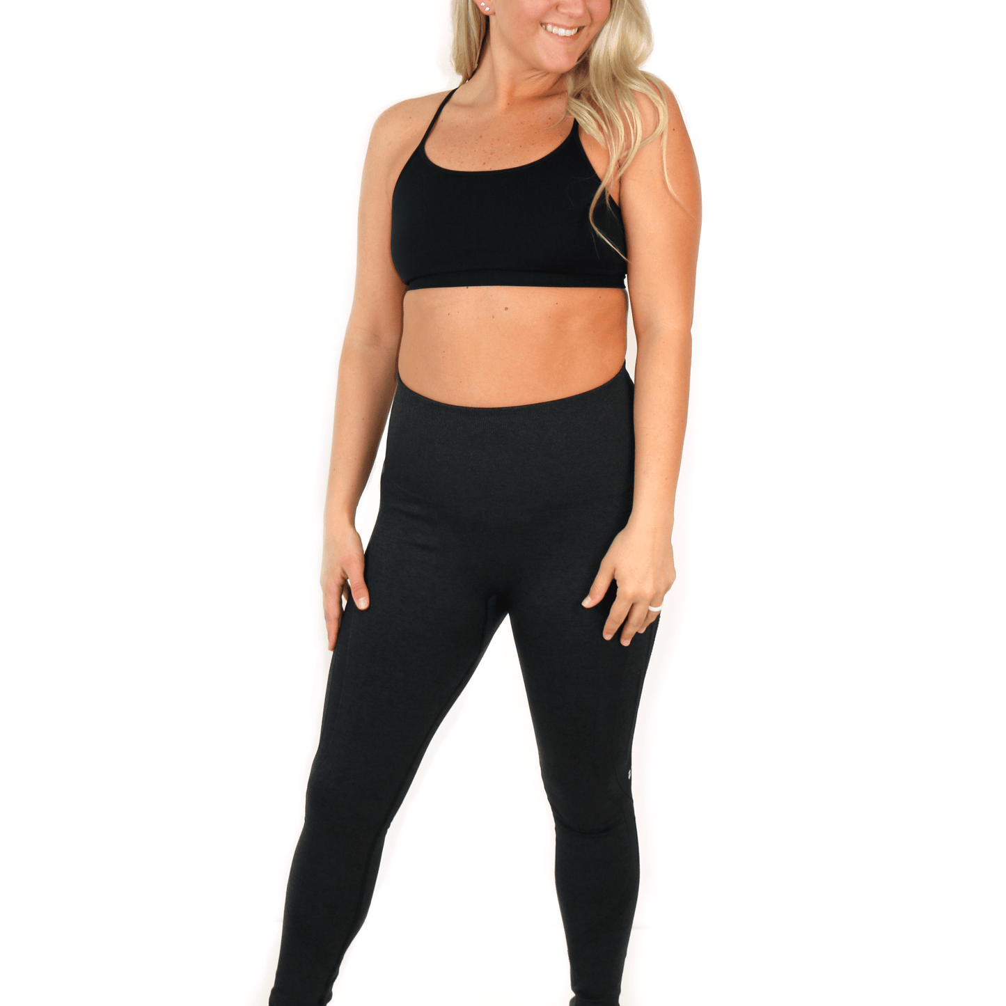 LIGHTWEIGHT SEAMLESS - byCRUZ