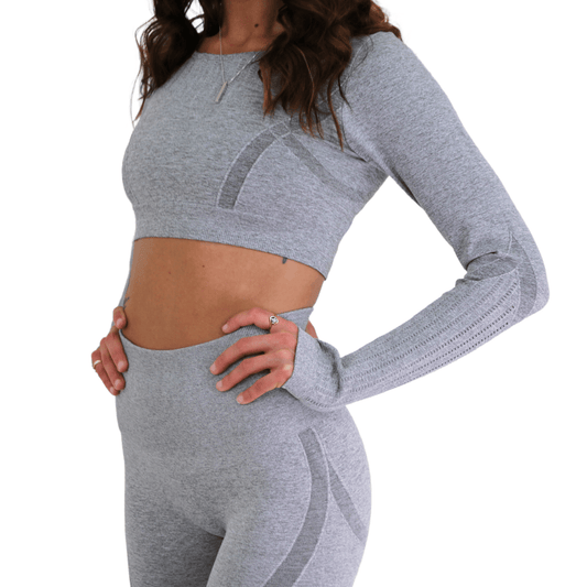 LIGHTWEIGHT SEAMLESS CROP TOP - byCRUZ
